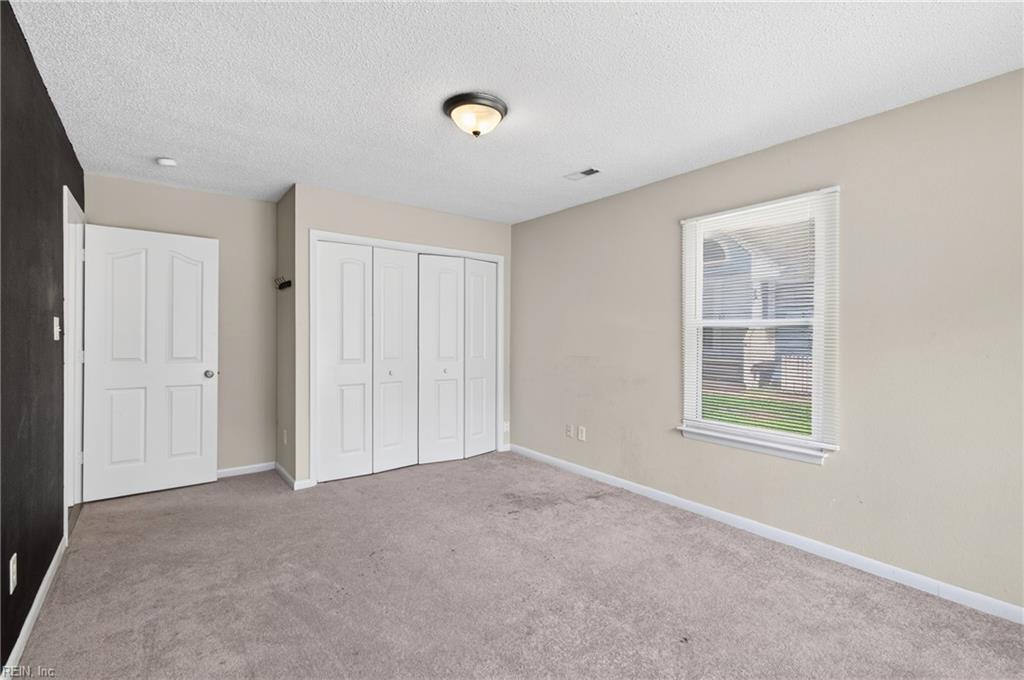 916 Woodcreek Dr Property Photo 20