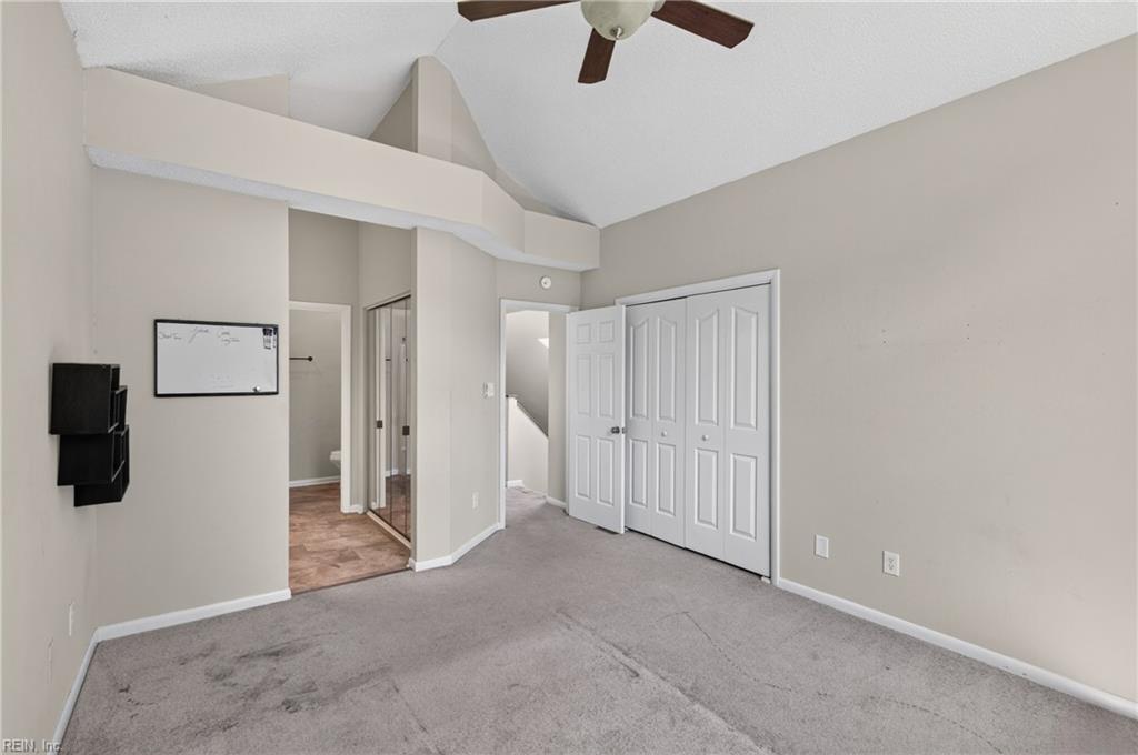 916 Woodcreek Dr Property Photo 28