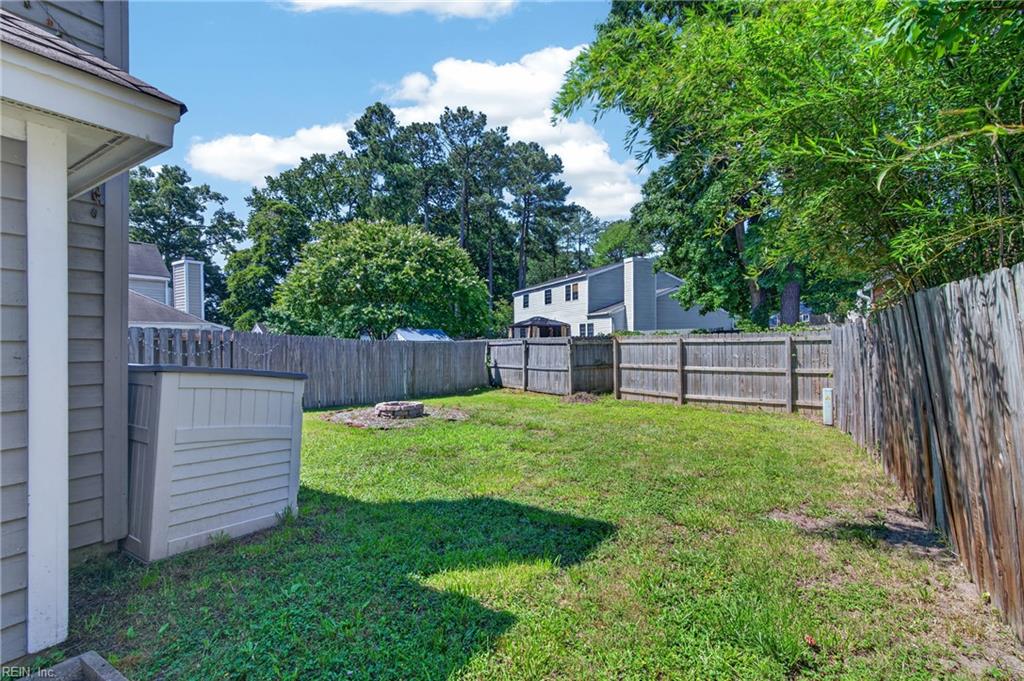 916 Woodcreek Dr Property Photo 34