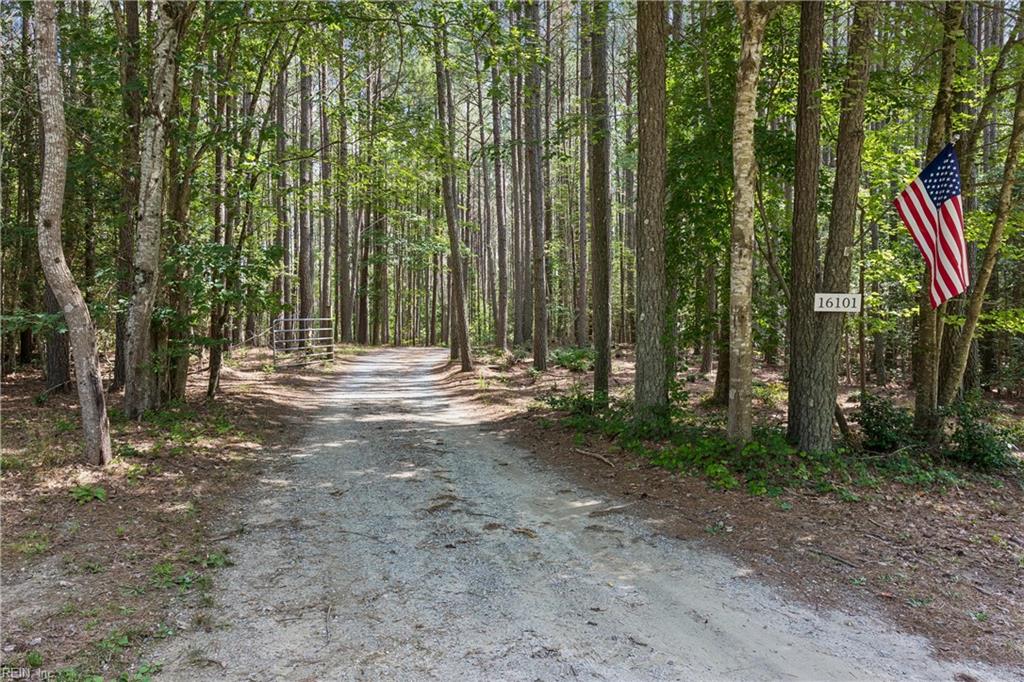 16101 Diascund Shores Ln Property Photo 2