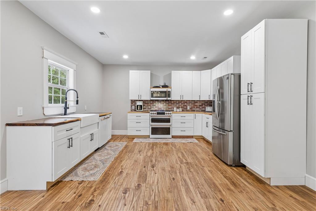 16101 Diascund Shores Ln Property Photo 11