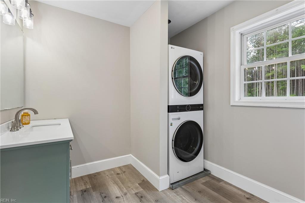 16101 Diascund Shores Ln Property Photo 34
