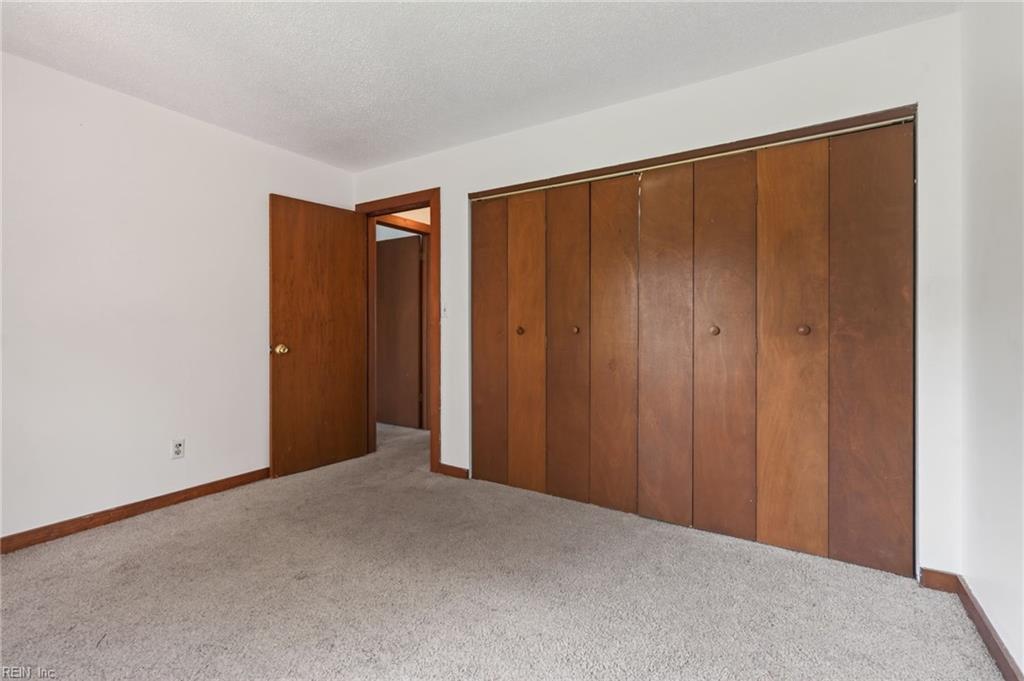 4734 Race St Property Photo 12