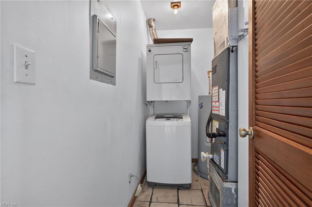 4734 Race St Property Photo 16
