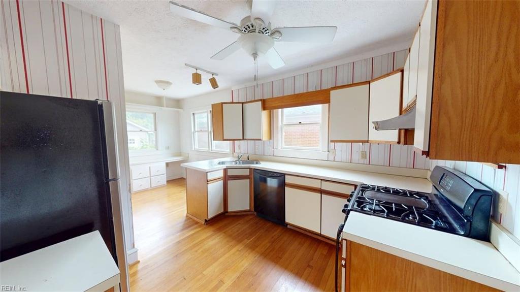 76 Raleigh Rd Property Photo 12