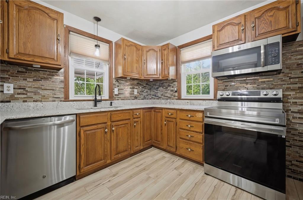 568 Yorktown Rd Property Photo 8