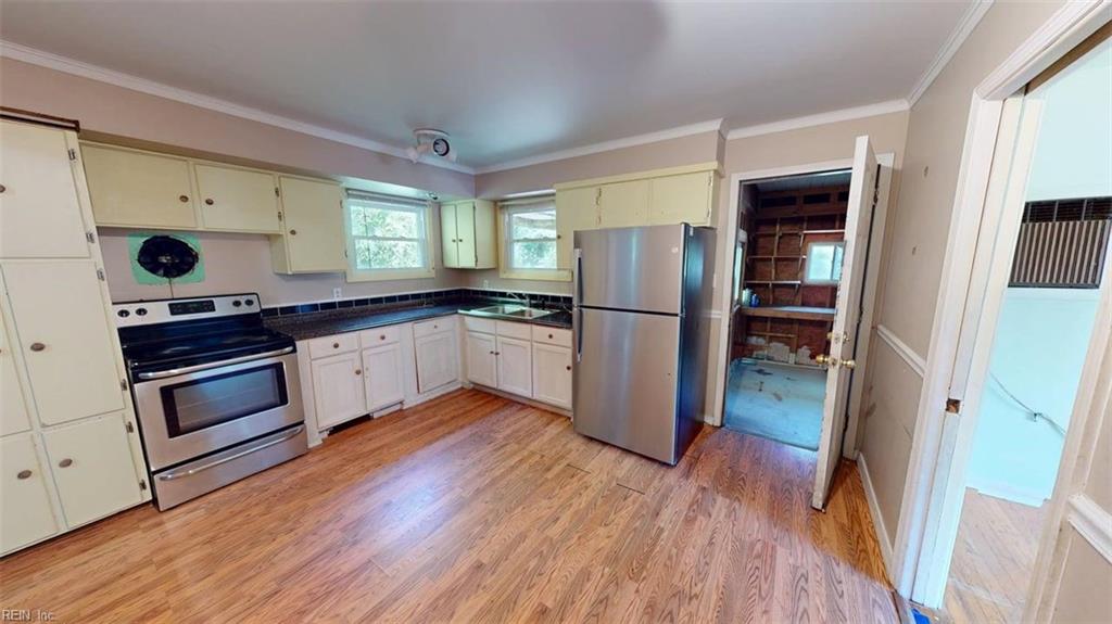3617 Herbert St Property Photo 6