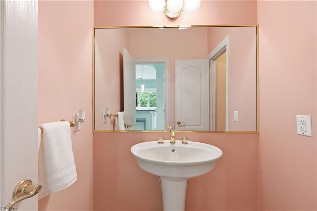 1633 Spring House Trl Property Photo 22