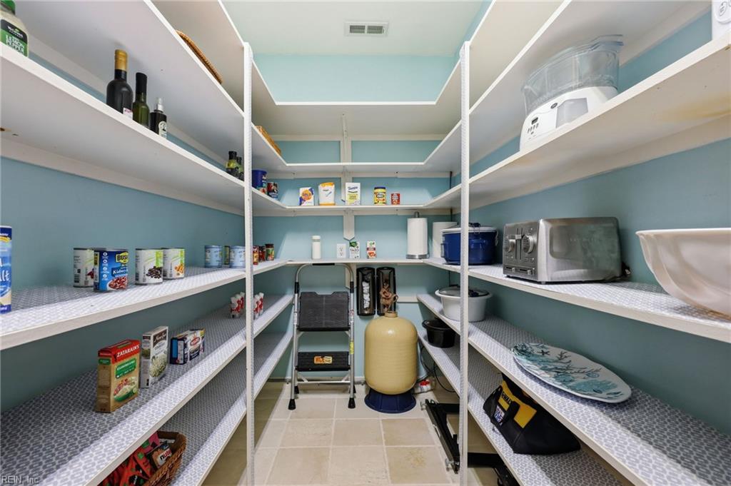 1633 Spring House Trl Property Photo 23