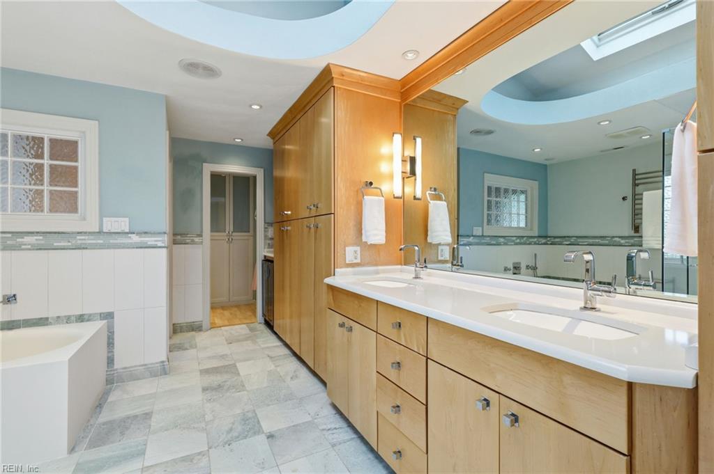 1633 Spring House Trl Property Photo 38