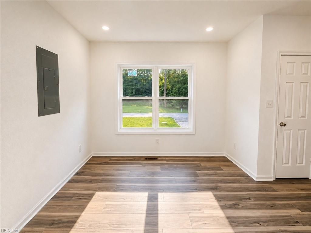 5071 James Way Property Photo 11
