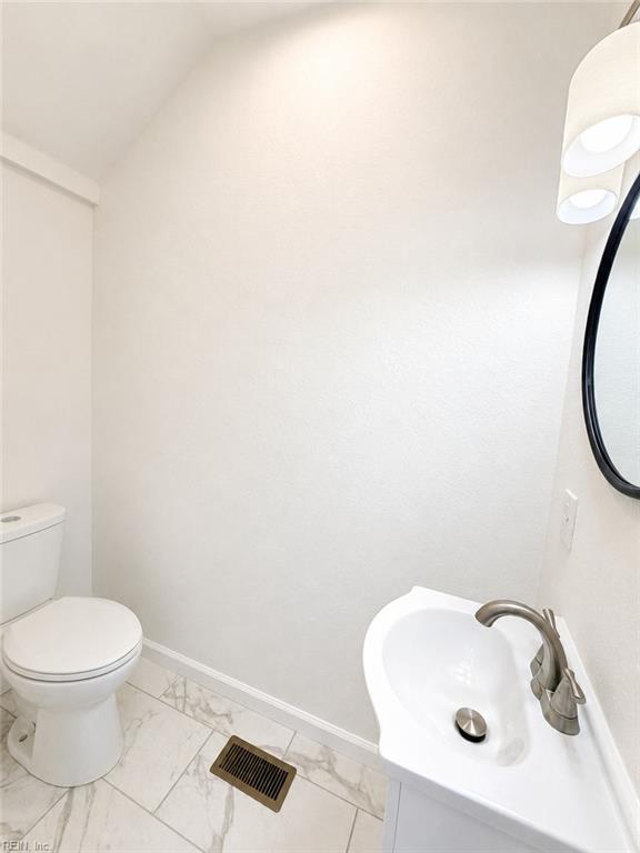 5071 James Way Property Photo 13