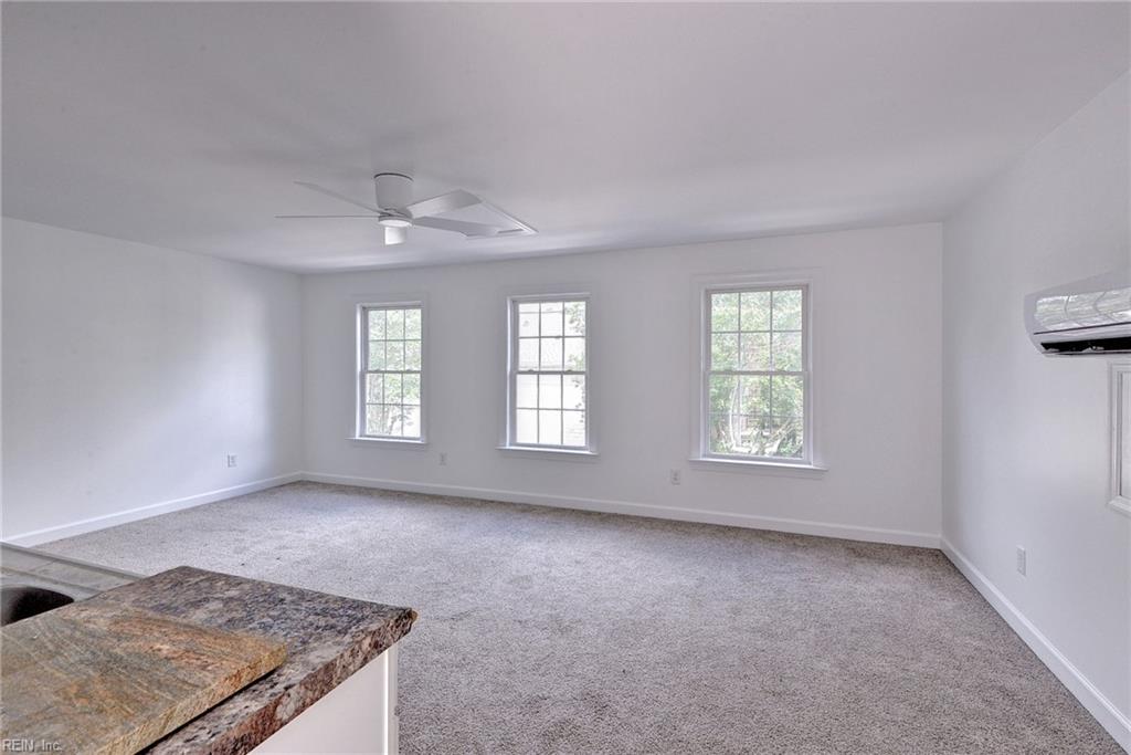 4215 New Town Ave Property Photo 26