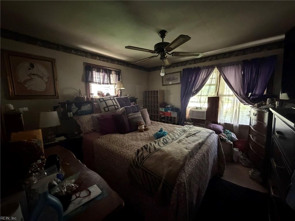 2660 Azalea Garden Rd Property Photo 14