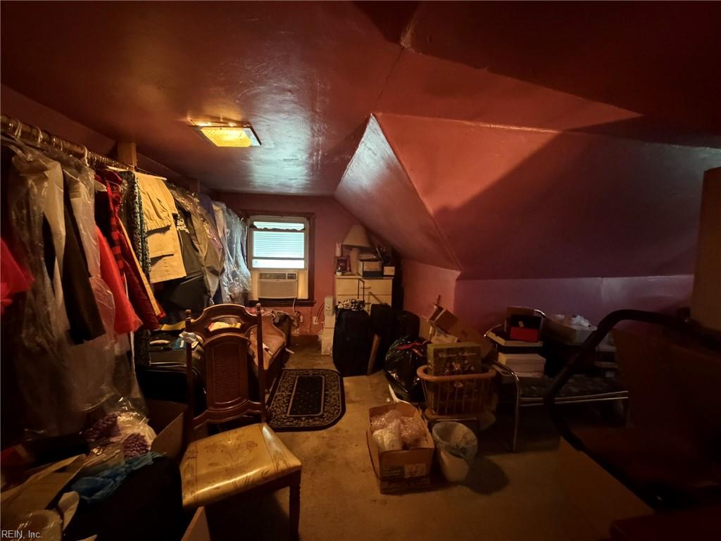 2660 Azalea Garden Rd Property Photo 16