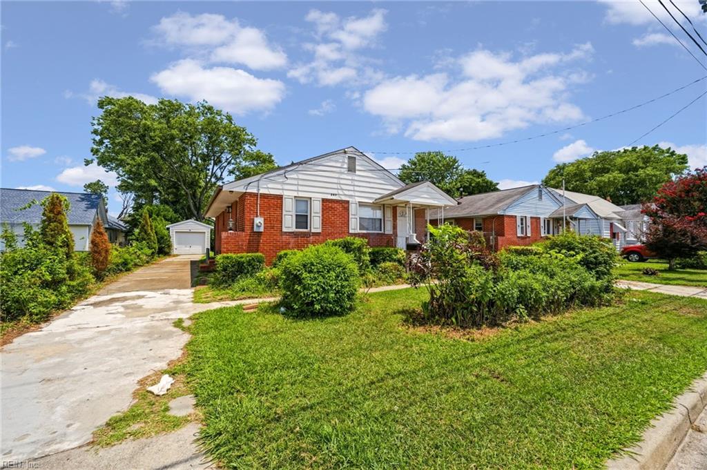 207 E Sewell Ave Property Photo 3