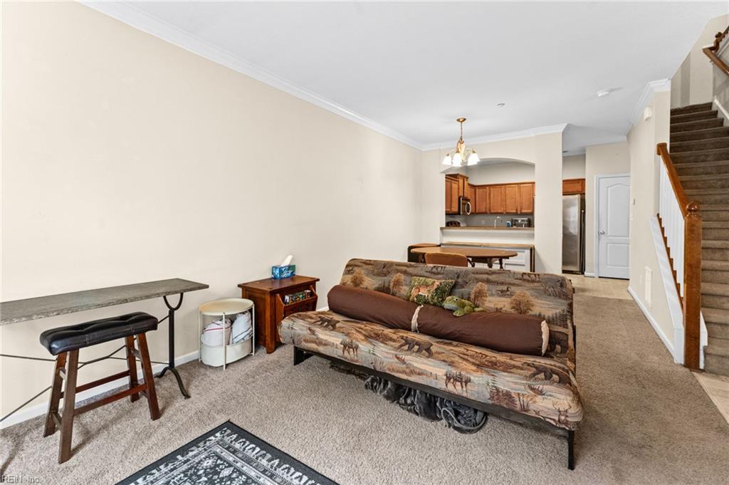 307 Herons Cv Property Photo 6