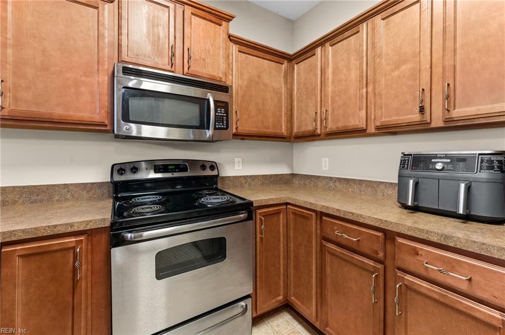 307 Herons Cv Property Photo 12