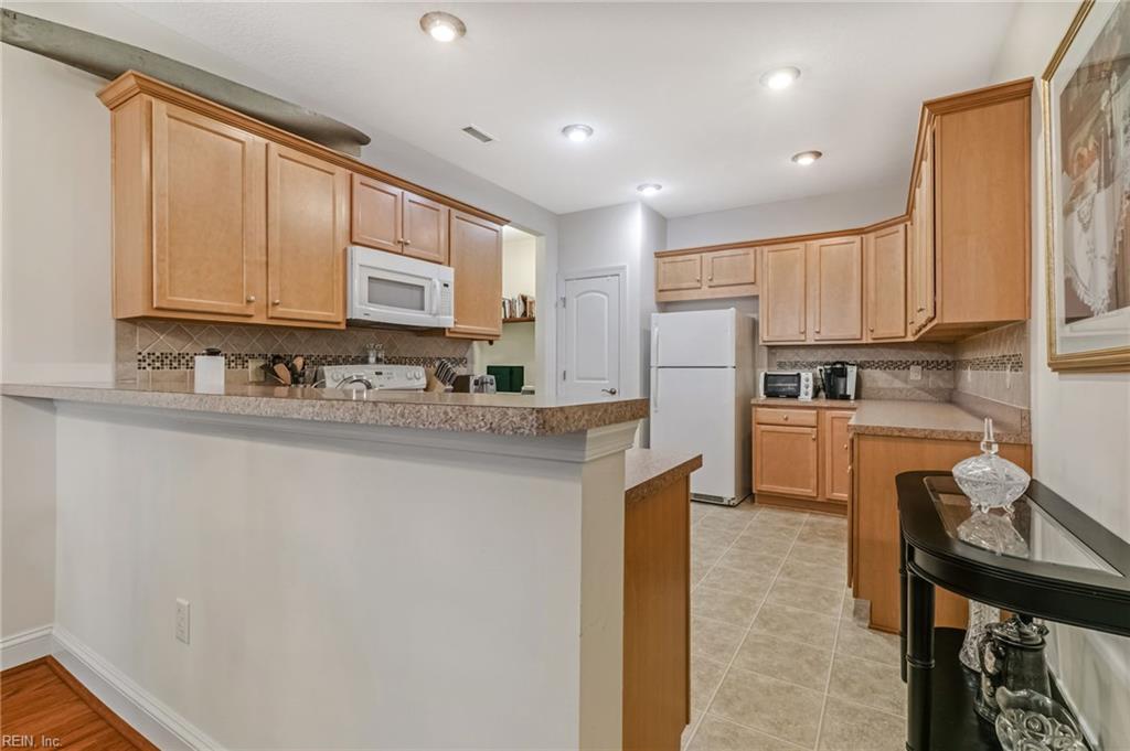 303 Garman Loop Property Photo 8
