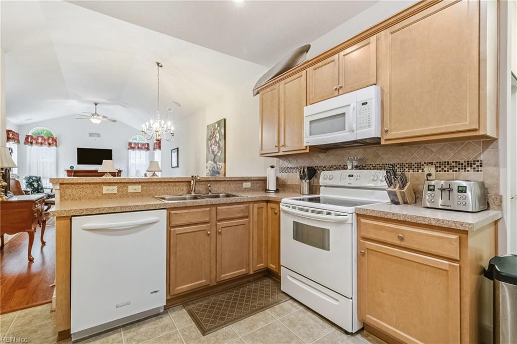 303 Garman Loop Property Photo 15