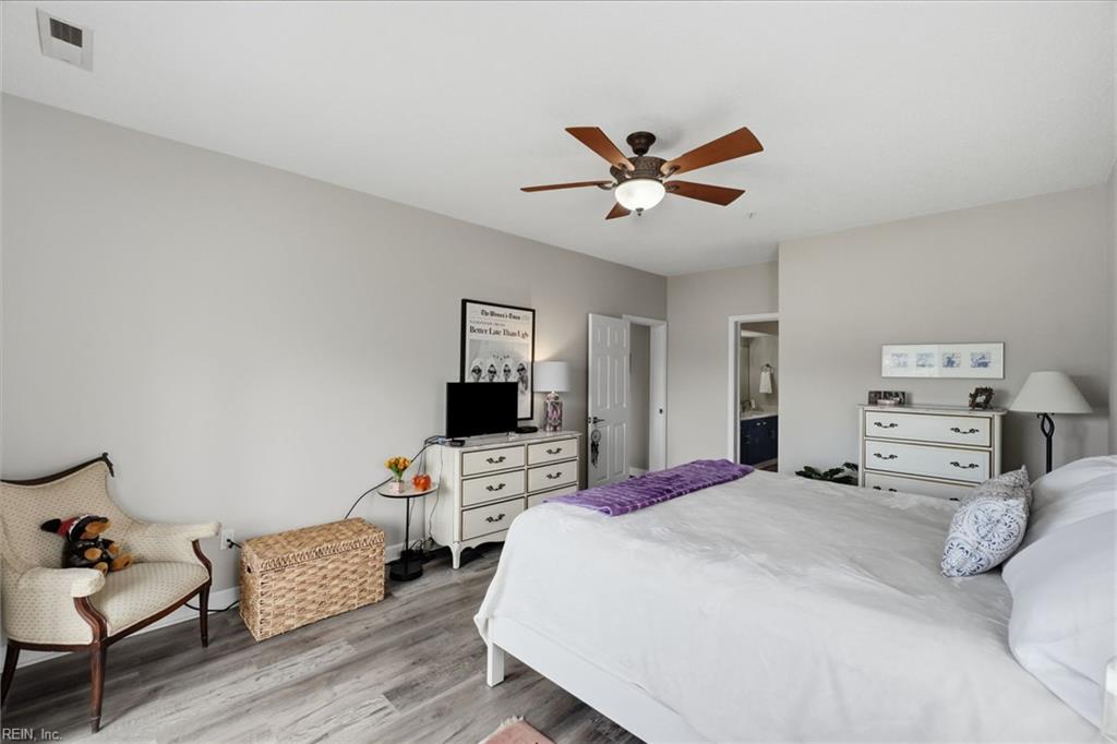1024 Porte Harbour Arch Property Photo 17