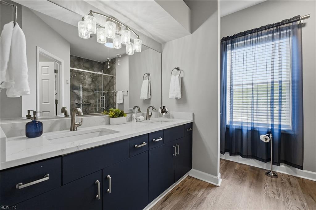 1024 Porte Harbour Arch Property Photo 18