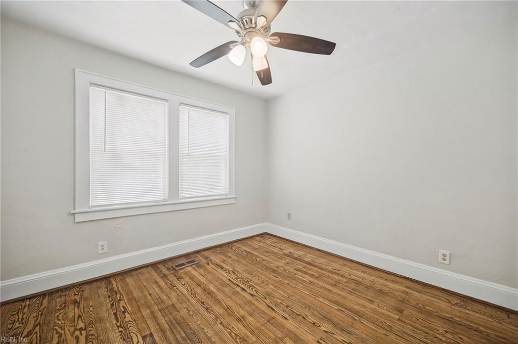 1328 Melrose Pw Property Photo 16