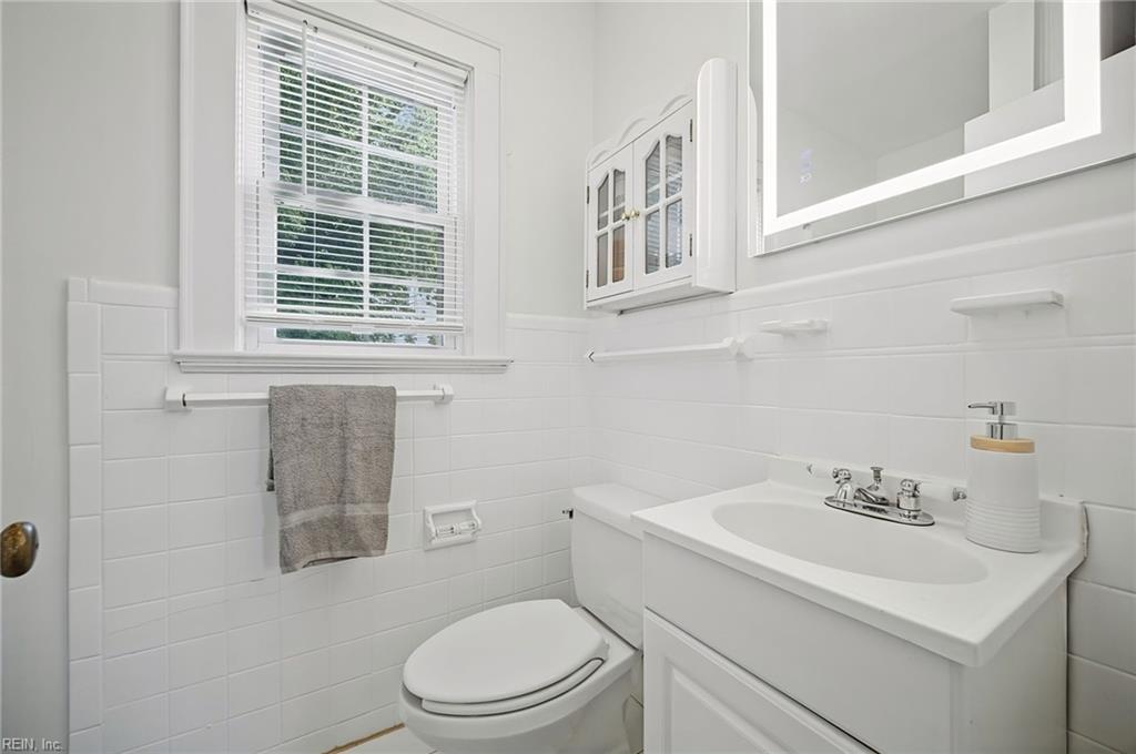 1328 Melrose Pw Property Photo 23