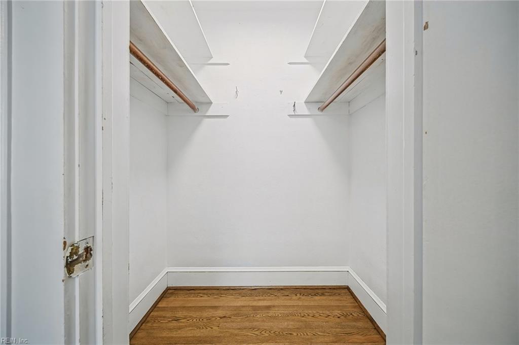 1328 Melrose Pw Property Photo 26