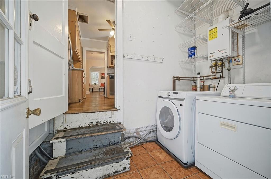 1328 Melrose Pw Property Photo 27
