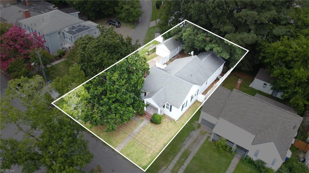 1328 Melrose Pw Property Photo 37