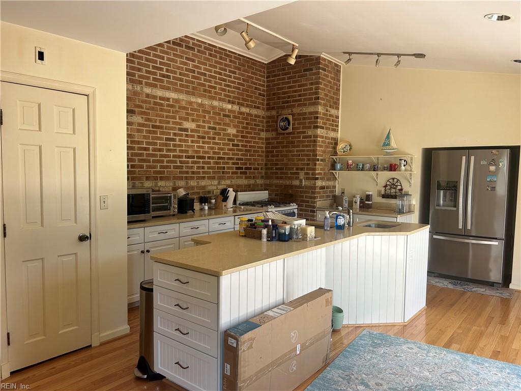 16410 Bowditch Rd Property Photo 16
