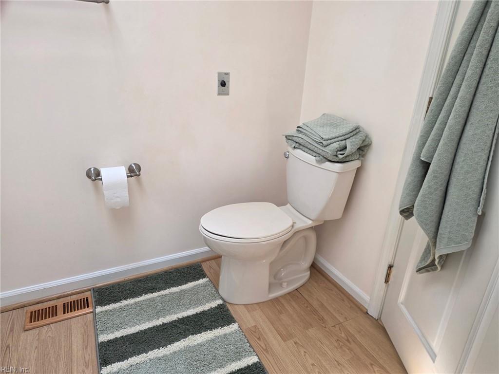 16410 Bowditch Rd Property Photo 29