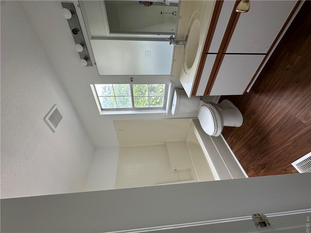208 Oak Grove Rn Property Photo 13