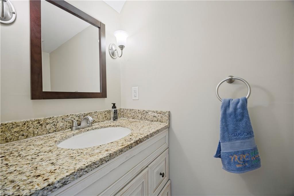 203 Skipper Ct Property Photo 14