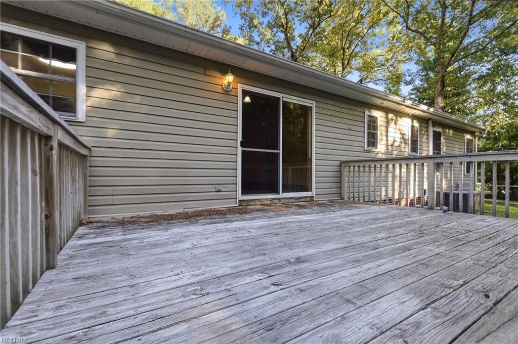 104 Robin Dr Property Photo 10