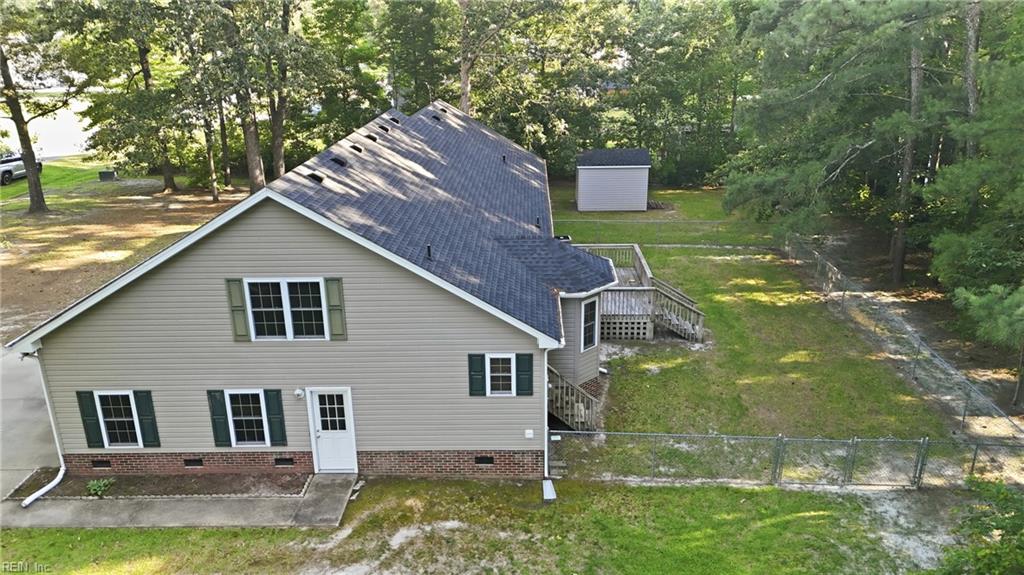 104 Robin Dr Property Photo 16