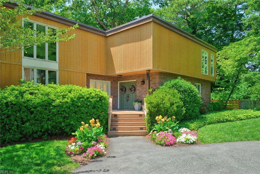 1211 Scottland Ter Property Photo 4