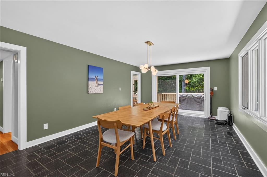 1211 Scottland Ter Property Photo 10