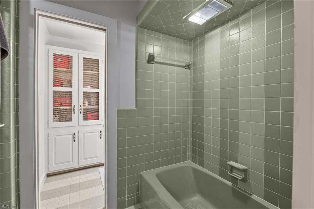 1211 Scottland Ter Property Photo 29