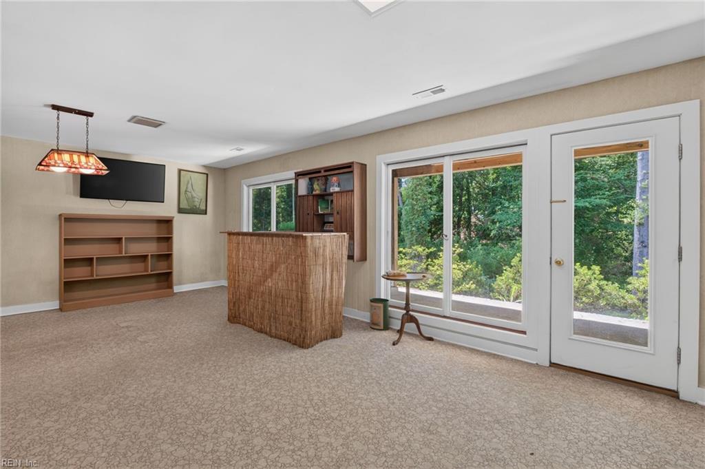 1211 Scottland Ter Property Photo 32