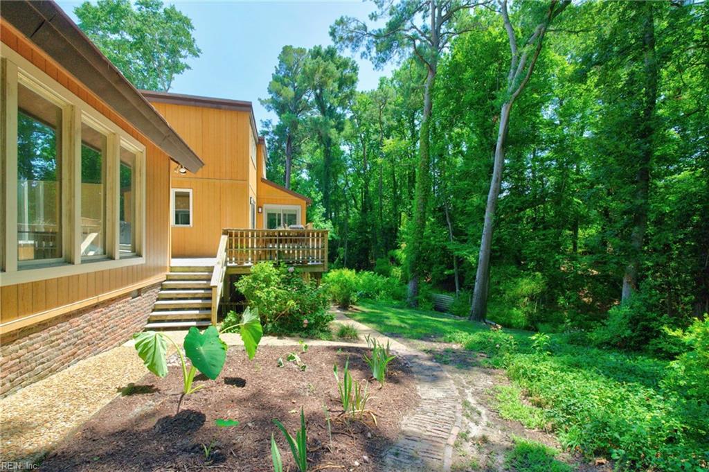 1211 Scottland Ter Property Photo 37