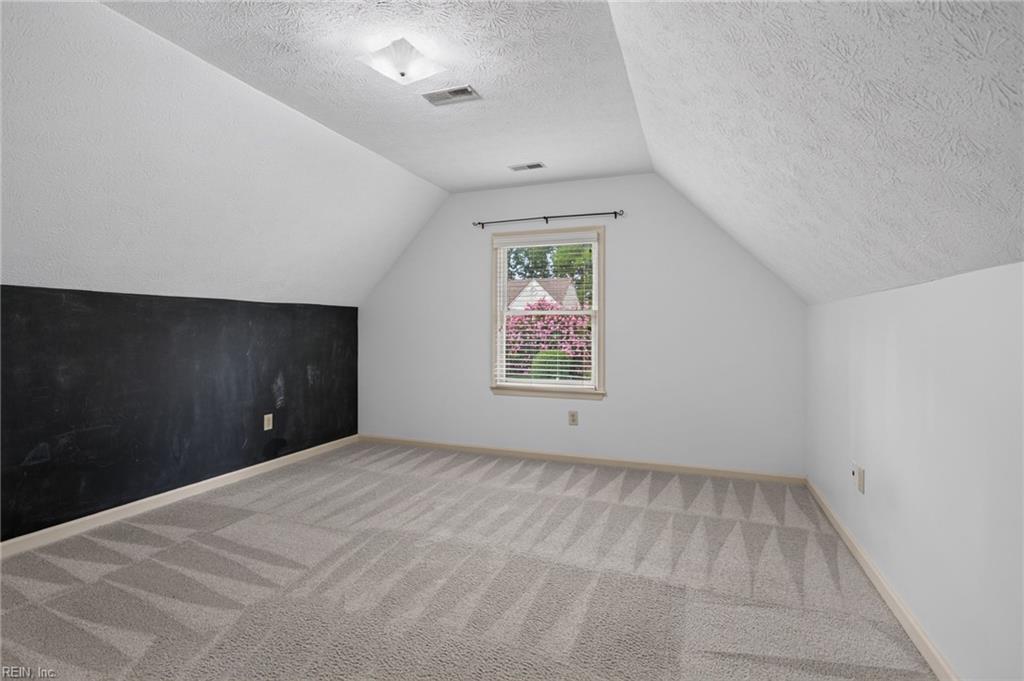 104 Blacksmith Arch Property Photo 17