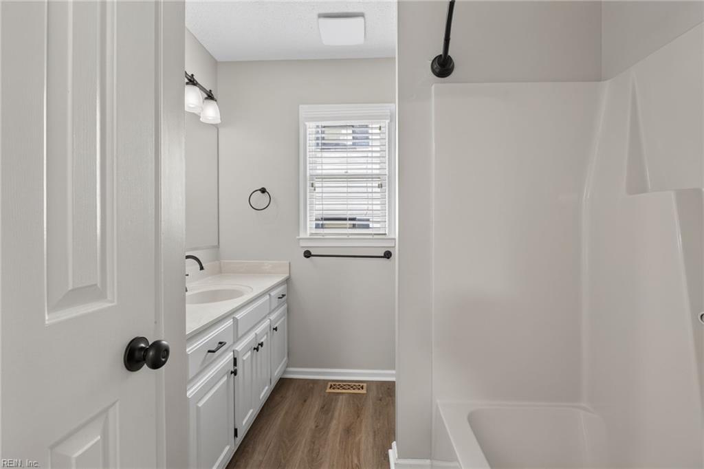 104 Blacksmith Arch Property Photo 23
