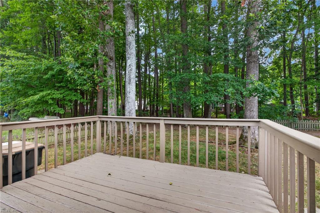 104 Blacksmith Arch Property Photo 28