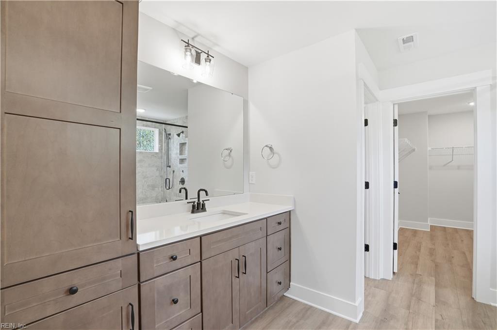 114 Brassy St Property Photo 30
