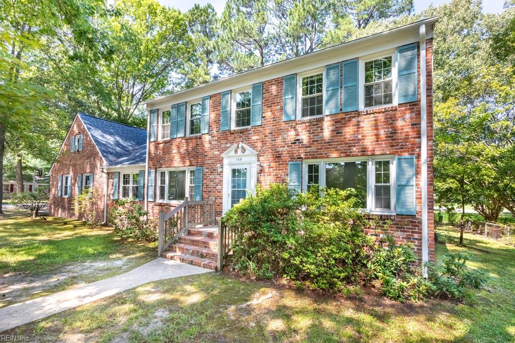 109 Rowe Dr Property Photo 2