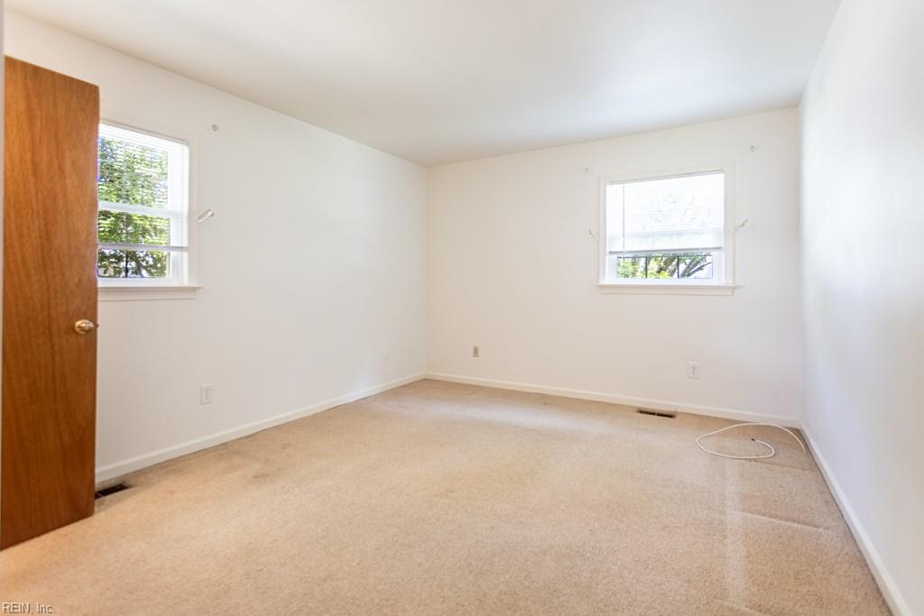 109 Rowe Dr Property Photo 22