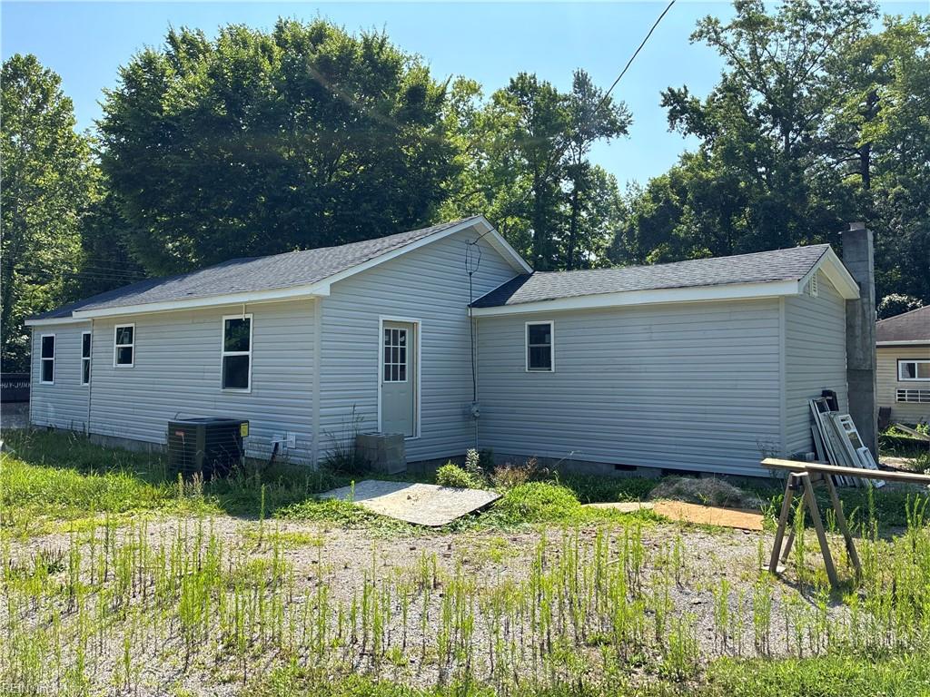 145 Shell Rd Property Photo 2