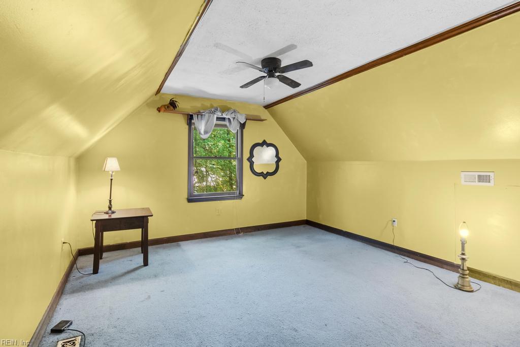 6353 Bolling Brook Ln Property Photo 14